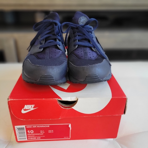 SOLD- Nike Air Haurache - Picture 4 of 6